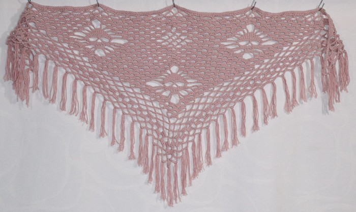 Virkattu p&auml;&auml;kallohuivi