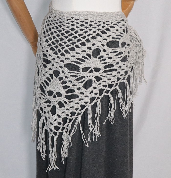 Virkattu p&auml;&auml;kallohuivi