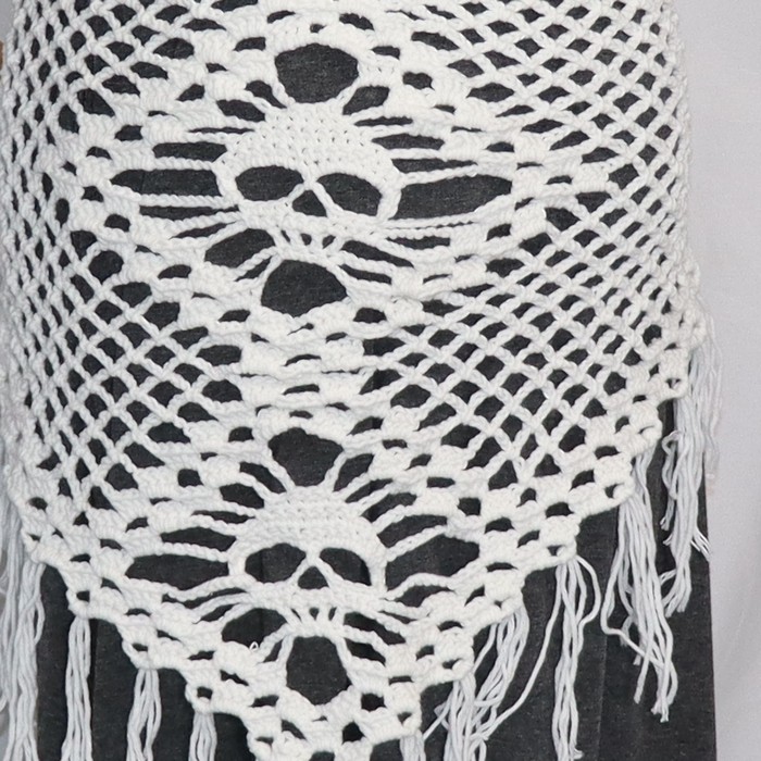 Virkattu p&auml;&auml;kallohuivi