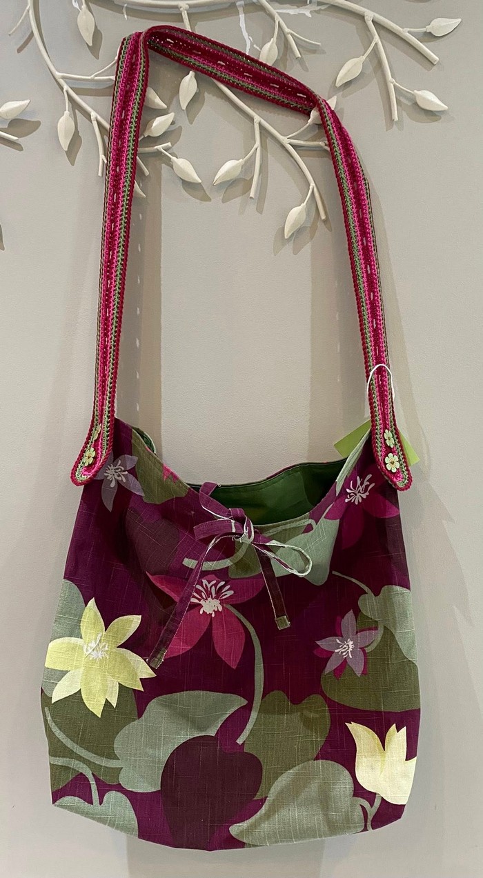 Kangaskassi kierr&auml;tyskankaasta