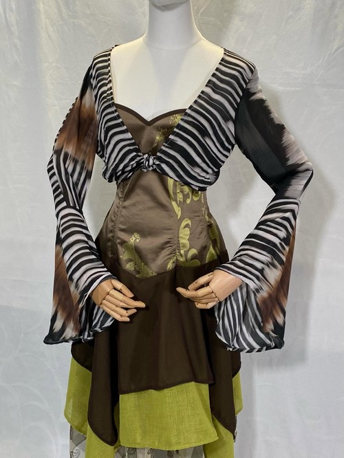 Itsetehty bolero