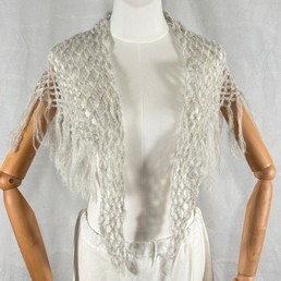 Kolmiohuivi (luonnonvaalea)